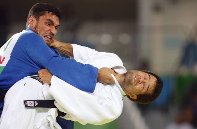 Bilder des Tages - Sport Rio de Janeiro , Paralympics , Judo , - 73 kg Viertelfinale , Nikolai Kornhass ( GER Weiss ) vs. Maurico Briceno ( VEN blau )