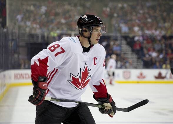 Eishockey, World Cup of Hockey, USA - Kanada 09 September 2016: Sidney Crosby 87 of Team Canada during the World Cup of Hockey friendly between Team USA and Team Canada held at Nationwide Arena.(Photo Credit: Jason Mowry ICON Sportswire) HOCKEY: SEP 09 World Cup of Hockey Pre-Tournament - Team Canada v Team USA Icon160909007 EDITORIAL USE ONLY