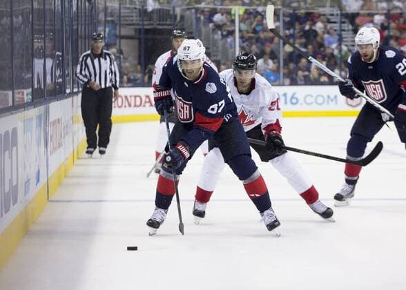Eishockey, World Cup of Hockey, USA - Kanada 09 September 2016: Max Pacioretty 67 of Team USA during the World Cup of Hockey friendly between Team USA and Team Canada held at Nationwide Arena.(Photo Credit: Jason Mowry ICON Sportswire) HOCKEY: SEP 09 World Cup of Hockey Pre-Tournament - Team Canada v Team USA Icon160909016 EDITORIAL USE ONLY