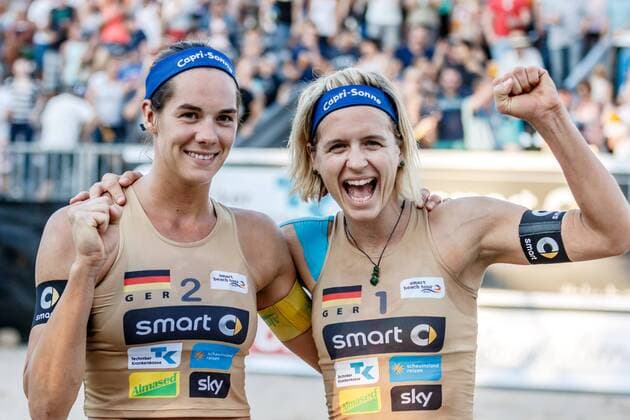 Jubel 1 Laura Ludwig 2 Kira Walkenhorst (Hamburger SV ) Deutsche Beach-Volleyball Meisterschaften 2016 Timmendorfer Strand