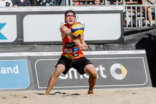 Annahme 2 Thomas Kaczmarek (BR Volleys ) Deutsche Beach-Volleyball Meisterschaften 2016 Timmendorfer Strand