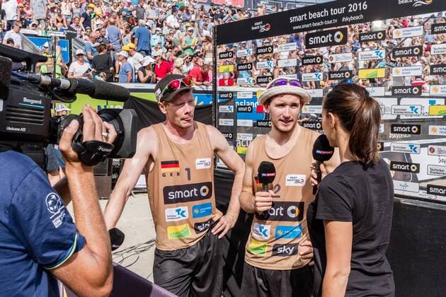 Interview Sky 1 Markus Böckermann 2 Lars Flüggen (Der Club an der Alster ) Deutsche Beach-Volleyball Meisterschaften 2016 Timmendorfer Strand