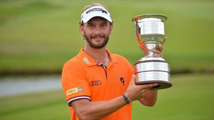 Golf, European Tour, KLM Open in Spijk, Sieger Joost Luisten September 11, 2016 - Spijk, Netherlands - Joost Luiten from the Netherlands wins the KLM Open held at The Dutch on September 11 2016 in Spijk, Netherlands. KLM Open - Day Four  - ZUMAn230