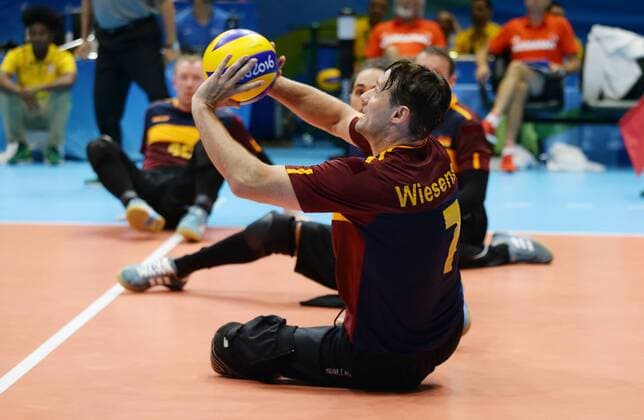 Rio de Janeiro , Paralympics , Sitzvolleyball Deutschland vs. USA , Heiko Wiesenthal ( GER )