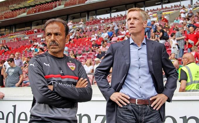 VfB Stuttgart Saison Opening Deutschland, Stuttgart, 31.07.2016, Fussball, 2. Bundesliga, Saison 2016 2017, VfB Stuttgart, Saison Opening in der Mercedes-Benz Arena: v.l. Jos Luhukay (Trainer), Jan Schindelmeiser (Vorstand .