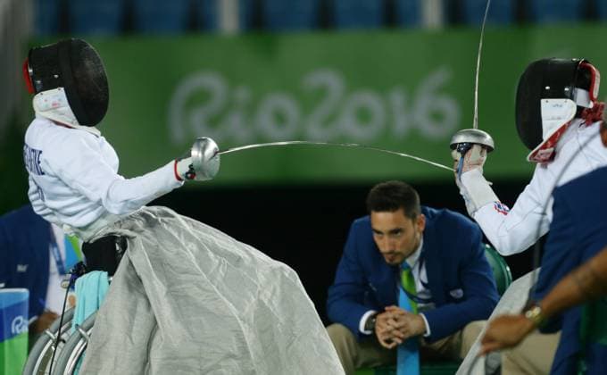 Themen der Woche - Sport Bilder des Tages - SPORT Rio de Janeiro , Paralympics , Rollstuhlfechten , Simone Briese - Baetke ( GER )