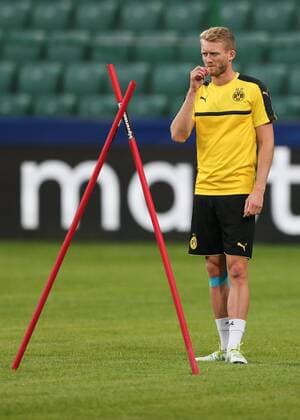 Fußball, CL, Borussia Dortmund Training 13.09.2016 - Warschau, Polen - Fussball, Champions League, Training Borussia Dortmund: Andre Schurrle (Borussia), team Borussia training before UEFA Champions League match against Legia Warszawa  20160913toja411