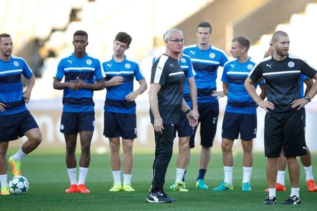Fußball, CL, Leicester City Training Leicester s head coach Claudio Ranieri (C) pictured during a training session of English soccer club Leicester City F.C. in Brugge, Tuesday 13 September 2016. Leicester is preparing for the first game in the UEFA Champions League competition against Belgian first division soccer team Club Brugge KV tomorrow. BRUNOxFAHY  x04930820x