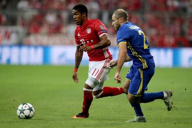Douglas Costa (FC Bayern Muenchen) Timofei Kalachev ( FC Rostov ), FC Bayern Muenchen vs. FC Rostov, Fussball, Champions League, Gruppenphase, 13.09.2016, Muenchen Copyright: xLangerx xEibner-Pressefotox EP_HLR
