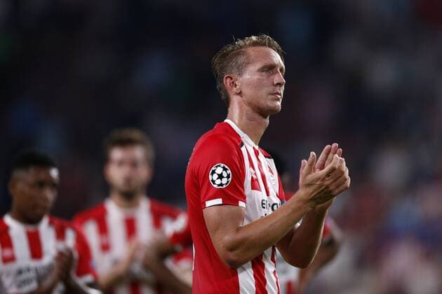 Fußball, CL, PSV Eindhoven - Atletico Madrid Luuk de Jong of PSVduring the UEFA Champions League group D match between PSV Eindhoven and Atletico Madrid on September 13, 2016 at the Philips stadium in Eindhoven, The Netherlands. PSV v Atletico Madrid UEFA Champions League 2016 2017 xVIxJeroenxPutmansxIVx 6211901