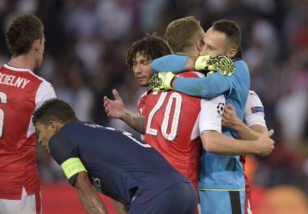 David Ospina ( Arsenal ) - Shkodran Mustafi ( Arsenal ) - Thiago Silva ( PSG ) FOOTBALL : Paris St. Germain (PSG) vs Arsenal FC London - Champions League - Paris - 13 09 2016 FedericoPestellinix 