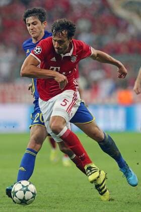 Sardar Azmoun ( FC Rostov ) Mats Hummels (FC Bayern Muenchen), FC Bayern Muenchen vs. FC Rostov, Fussball, Champions League, Gruppenphase, 13.09.2016, Muenchen Copyright: xLangerx xEibner-Pressefotox EP_HLR