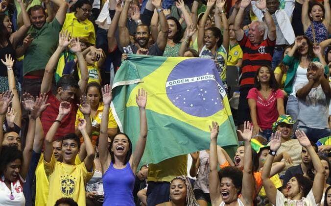 Rio de Janeiro , Paralympics , Sitzvolleyball , Deutschland vs. Brasilien , Fans Zuschauer