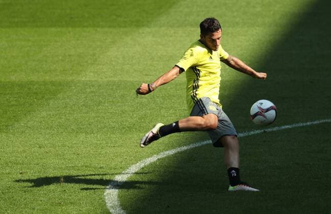 Anderlecht s Nicolae-Claudiu Stanciu pictured in action during a training session of Belgian first league soccer team RSC Anderlecht, Wednesday 14 September 2016. Tomorrow Anderlecht is playing the first game of the group stage of the Europa League competition against Azerbaidjan club FK Gabala, in the group C. VIRGINIExLEFOUR  x04931228x