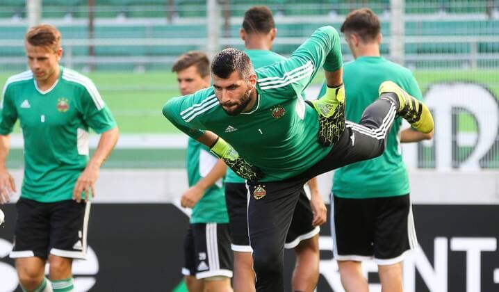 SOCCER - EL, Rapid vs Genk, preview VIENNA,AUSTRIA,14.SEP.16 - SOCCER - UEFA Europa League, SK Rapid Wien vs KRC Genk, preview, training Rapid. Image shows Jan Novota (Rapid). Keywords: Wien Energie. GEPAxpictures xPhilippxBrem