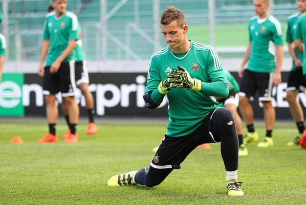 SOCCER - EL, Rapid vs Genk, preview VIENNA,AUSTRIA,14.SEP.16 - SOCCER - UEFA Europa League, SK Rapid Wien vs KRC Genk, preview, training Rapid. Image shows Richard Strebinger (Rapid). Keywords: Wien Energie. GEPAxpictures xPhilippxBrem