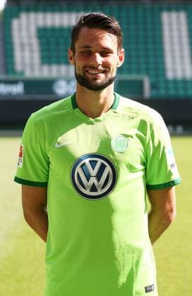 Christian Traesch Träsch (15) Einzelbild Hochformat Fußball Fussball GER 1.BL Porträttermin 2016 2017 VfL Wolfsburg 14.09.2016