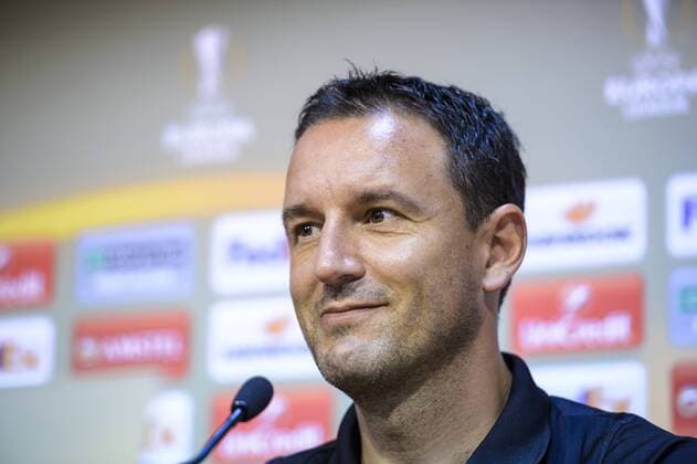 Standard s head coach Aleksandar Jankovic pictured during a press conference PK Pressekonferenz of Belgian first league soccer team Standard de Liege in Liege, Wednesday 14 September 2016. Tomorrow Standard is playing the first game of the group stage of the Europa League competition against Spanish club Celta de Vigo, in the group G. NICOLASxLAMBERT  x04931384x