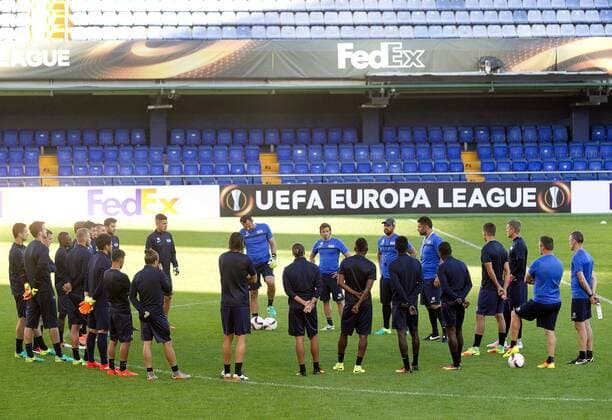 Fußball, EL, FC Zürich Training FC Zurich players attend the team s training session at the Madrigal stadium in Villarreal, Spain, on 14 September 2016. Villarreal FC and FC Zurich will be facing each other in the UEFA Europa League group stage on 15 September 2016. EFE Domenech Castello FC Zurich training session !ACHTUNG: NUR REDAKTIONELLE NUTZUNG!  20160914-636094813381128569