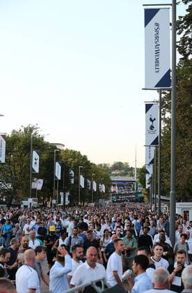 14.09.2016. Wembley Stadium, London, England. UEFA Champions League Football. Tottenham Hotspur versus Monaco. Tottenham fans make their way up Wembley Stadium Way where Spurs will play all of their Champions League matches this season due to stadium redevelopment xMarkxKertonx  ActionPlus11789423
