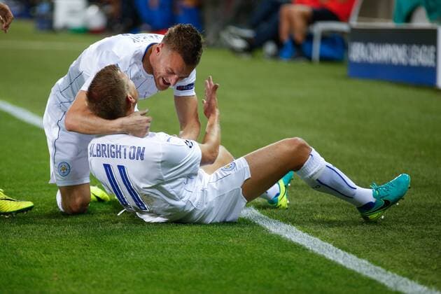 Leicester s Jamie Vardy and Leicester s Marc Albrighton celebrate after scoring during a game of the first day of the group stage of the UEFA Champions League competition between Belgian first division soccer team Club Brugge KV and English club Leicester City F.C. in the group G in Brugge, Wednesday 14 September 2016. BRUNOxFAHY  x04931717x