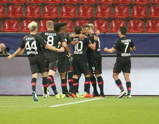 14.09.2016, xovx, Fussball UEFA Champions League, Bayer 04 Leverkusen - ZSKA Moskau, emspor , v.l. Jubel nach dem Tor zum 1:0 durch Admir Mehmedi (Bayer 04 Leverkusen, 3.v.r.), Aktion. Leverkusen