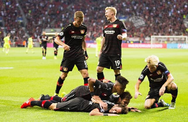 Leverkusen, 14.09.2016, BayArena Torjubel:Hakan Calhanoglu (Bayer), Wendell (Bayer), Admir Mehmedi (Bayer), Kevin Kampl (Bayer), Lars Bender (Bayer), Julian Brandt (Bayer) Bayer Leverkusen - ZSKA Moskau mm