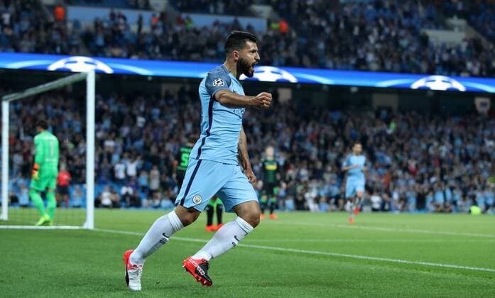 Football - 2016 2017 Champions League - Group C : Manchester City v Borussia Monchengladbach - The Etihad Stadium Sergio Aguero of Manchester City celebrates scoring his first goal during the match between Manchester City and Borussia Monchengladbach at The Etihad Stadium COLORSPORT LYNNE CAMERON 