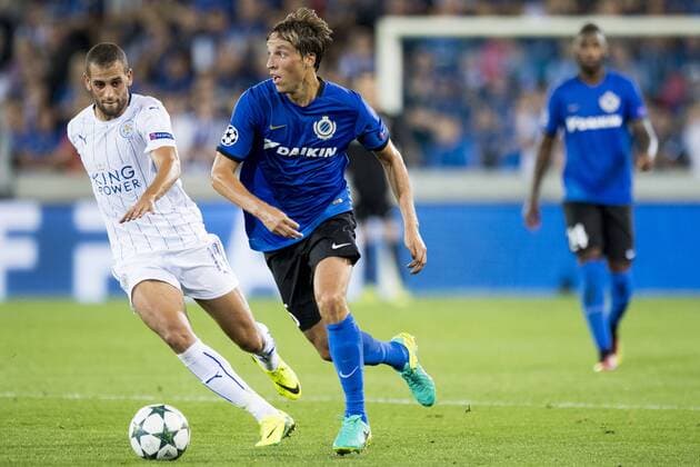 Leicester s Islam Slimani and Club s Pina Tomas fight for the ball during a game of the first day of the group stage of the UEFA Champions League competition between Belgian first division soccer team Club Brugge KV and English club Leicester City F.C. in the group G in Brugge, Wednesday 14 September 2016. JASPERxJACOBS  x04931843x