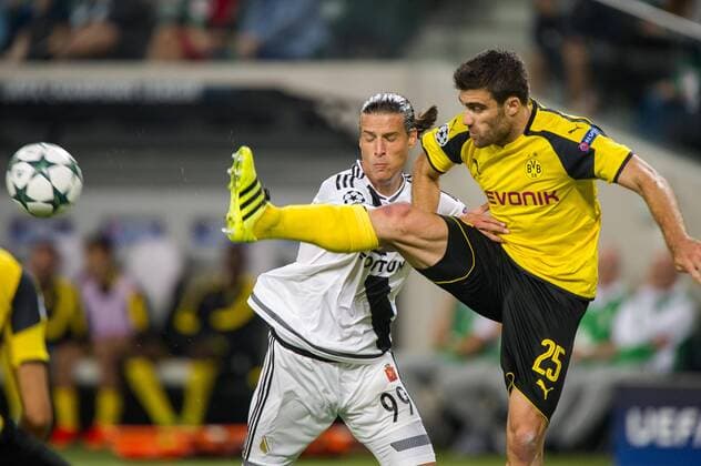 Fußball, CL, Legia Warschau - Borussia Dortmund Fußball Champions League 2016 2017 Legia Warschau - Borussia Dortmund Aleksandar Prijovic, Sokratis Papastathopoulos  20160914PF_RO2479