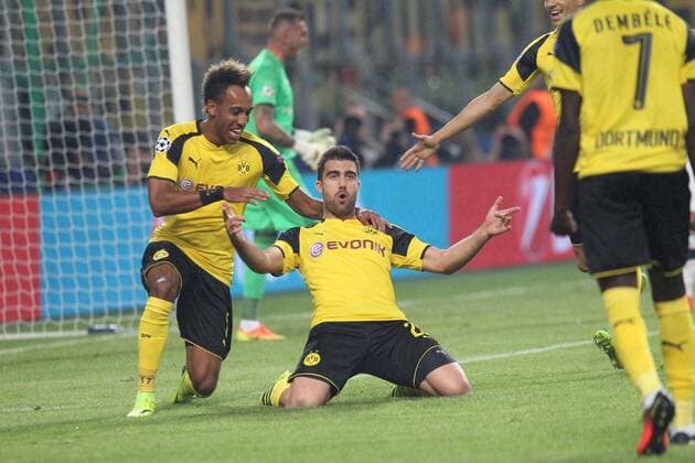 Bilder des Tages - SPORT Fußball, CL, Legia Warschau - Borussia Dortmund Fußball Champions League 2016 2017 Legia Warschau - Borussia Dortmund Tor Jubel christian pulisic  IMG_0682