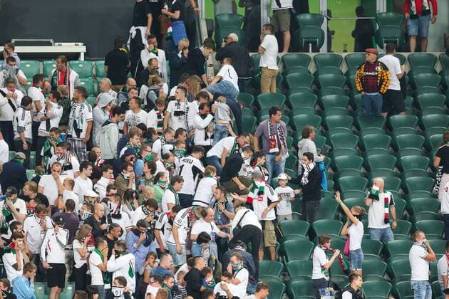 Fußball, CL, Legia Warschau - Borussia Dortmund FUSSBALL CHAMPIONS LEAGUE 2016 2017 LEGIA WARSCHAU - BVB BORUSSIA DORTMUND Legia Warschau Fans  20160914toja66