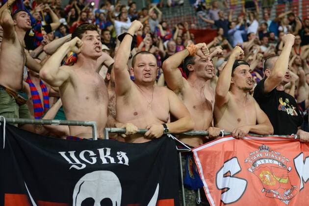 Fans von ZSKA Moskau feiern nach dem 1:2-Anschlusstreffer Leverkusen, Deutschland, 14.09.2016 - Fussball, Championsleague, Bayer Leverkusen - ZSKA Moskau, Fussball, Championsleague, Bayer Leverkusen - ZSKA Moskau, xklx