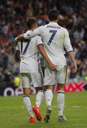 Real Madrid - Sporting Lissabon 2016 2017 Champions League Lucas Vazquez and Cristiano Ronaldo celebrate the 2nd goal of Real Masdrid  xJosexLuisxCuestax xx