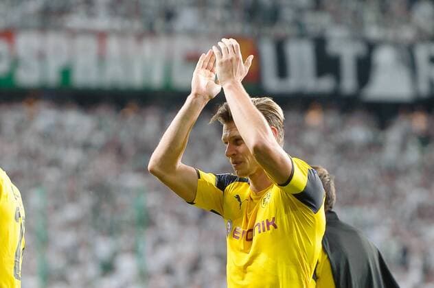 Lukasz Piszczek 2016.09.14 Warsaw Football UEFA Champions League Group F season 2016 2017 Legia Warsaw - Borussia Dortmund Lukasz Piszczek  20160914_PF_PA100