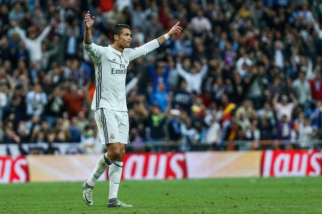Fußball, CL, Real Madrid - Sporting Lissabon Real Madrid s Cristiano Ronaldo during the match of Champions League group 6 round 1, between Real Madrid an Sporting Clube de Portugal at Santiago Bernabeu Stadium in Madrid September 14, 2016.  (20160914089)