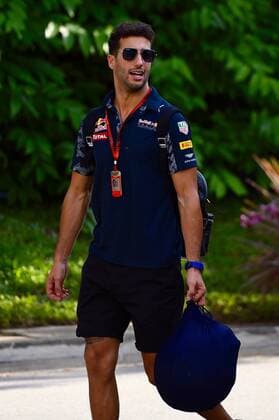 Daniel Ricciardo (AUS 3), Aston Martin Red Bull Racing Grosser Preis von Singapur 2016, Motorsport, Formel 1,Formula One World Championship WM Weltmeisterschaft Rd15, Singapore Grand Prix, Preparations, Marina Bay Street Circuit, Singapore, Thursday 15 September 2016 15.09.2016, Singapur Copyright: xAndrexJerry Eibner-Pressefotox EP_JAE