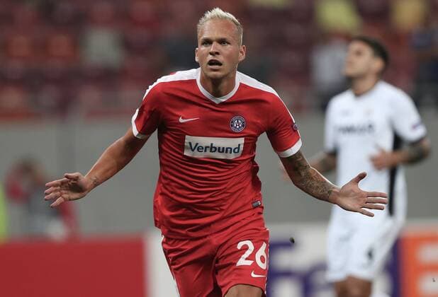 SOCCER - EL, Giurgiu vs A.Wien BUCHAREST,ROMANIA,15.SEP.16 - SOCCER - UEFA Europa League, group stage, Astra Giurgiu vs FK Austria Wien. Image shows the rejoicing of Raphael Holzhauser (A.Wien). GEPAxpictures xChristianxOrt
