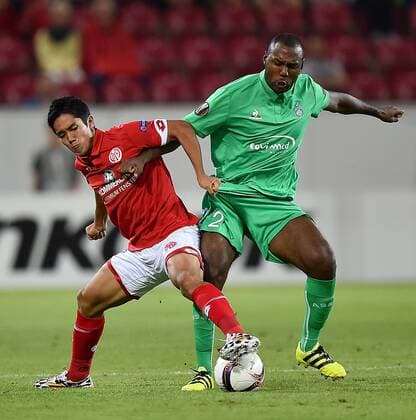15.09.2016, xfux, Fussball Europa League, FSV Mainz 05 - AS St.Etienne, emspor, v.l. Yoshinori Muto (FSV Mainz 05), Kevin Theophile-Catherine (AS Saint-Etienne) Mainz