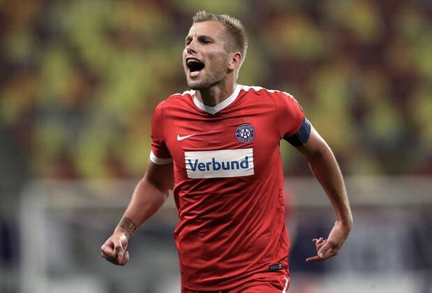 SOCCER - EL, Giurgiu vs A.Wien BUCHAREST,ROMANIA,15.SEP.16 - SOCCER - UEFA Europa League, group stage, Astra Giurgiu vs FK Austria Wien. Image shows the rejoicing of Alexander Gruenwald (A.Wien). GEPAxpictures xChristianxOrt