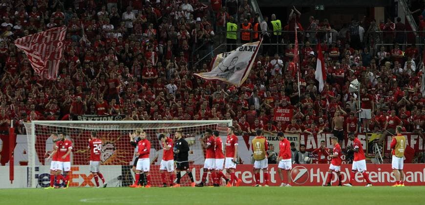 UEFA Europa League, 1. FSV Mainz 05 - AS St. Etienne, 1. Spieltag, Gruppenphase, Gruppe C, Saison 2016 2017 , 15.09.2016 in Mainz (GER), xmdx, 1-1 Endstand, frust bei den Mainzer Spielern 1. FSV Mainz 05 - AS St. Etienne
