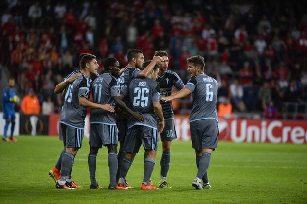 Celta s Giuseppe Rossi (C) celebrates with his teammates after scoring during a soccer game between Belgian team Standard de Liege and Spanish club Real Club Celta de Vigo in Liege, Thursday 15 September 2016, the first game of the group stage of the Europa League competition in group G. NICOLASxLAMBERT  x04932809x