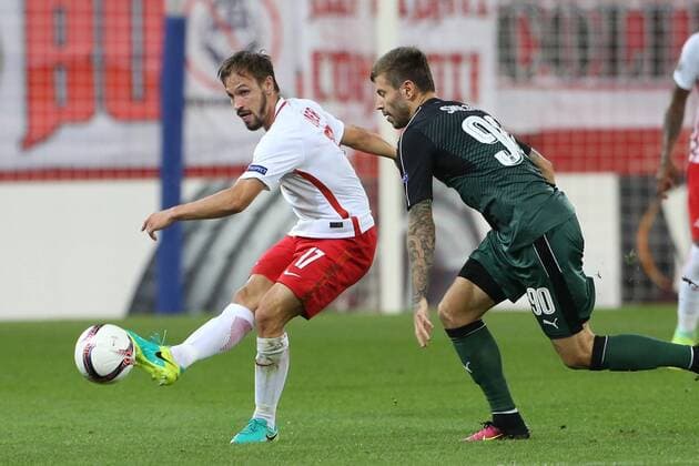 SOCCER - EL, RBS vs Krasnodar SALZBURG,AUSTRIA,15.SEP.16 - SOCCER - UEFA Europa League, group stage, Red Bull Salzburg vs FK Krasnodar. Image shows Andreas Ulmer (RBS) and Fedor Smolov (Krasnodar). GEPAxpictures xMathiasxMandl