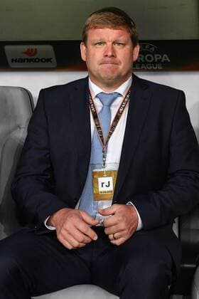Gent s head coach Hein Vanhaezebrouck pictured during a soccer game between Portuguese club SC Braga and Belgian team KAA Gent in Braga, Portugal, Thursday 15 September 2016, the first game of the group stage of the Europa League competition in group H. LUCxCLAESSEN  x04933006x