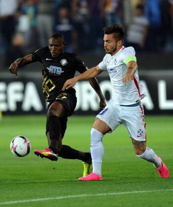 Umar Aminu and Alin Tosca... Osmanlispor (TUR) - Steau Bucharest (ROM) match, the UEFA Europe League at Osmanli Stadium, Ankara, September 15th, 2016. (  Copyright: HikmetxSaatcix-xDepoxPhotos 15501423