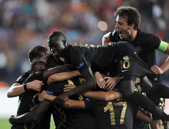Osmanlispor s (TUR) players celebrate goal against Steau Bucharest (ROM) during tthe UEFA Europe League at Osmanli Stadium, Ankara, September 15th, 2016. (Hikmet Saatci - Depo Photos)  15501433
