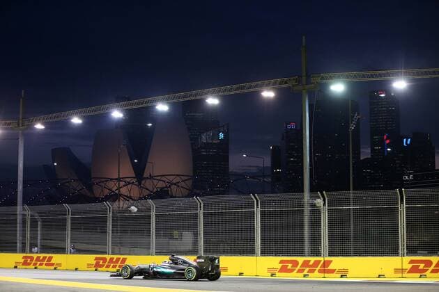 Singapore Grand Prix 15 - 18 September 2016 16.09.2016 - Free Practice 1, Lewis Hamilton (GBR) Mercedes AMG F1 W07 Hybrid 