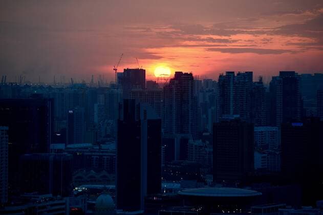 Sunset in Singapore, Sonnenuntergang in Singapur Grosser Preis von Singapur 2016, Motorsport, Formel 1,Formula One World Championship WM Weltmeisterschaft Rd15, Singapore Grand Prix, Practice, Marina Bay Street Circuit, Singapore, Friday 16 September 2016. 16.09.2016, Singapur Copyright: xAndrexJerry Eibner-Pressefotox EP_JAE