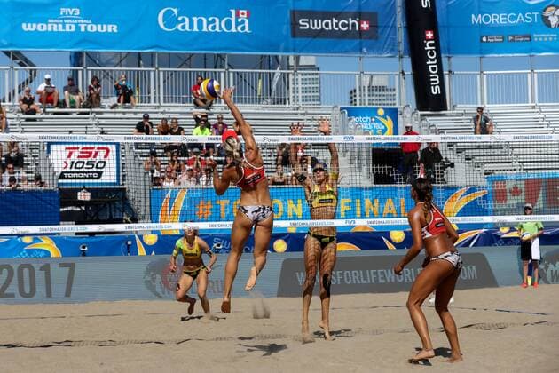 BEACHVOLLEYBALL - FIVB World Tour Finals TORONTO,CANADA,16.SEP.16 - Beach volleyball Beachvolleyball - FIVB World Tour 2016, Finals. Image shows Jamie Lynn Broder and Kristina Valjas (CAN) and Laura Ludwig and Kira Walkenhorst (GER). GEPAxpictures xMaticxKlansek