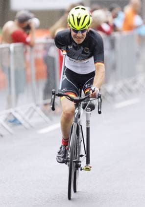 Bilder des Tages - SPORT Rio de Janeiro , Paralympics , Fahrrad , Erich Winkler ( GER )